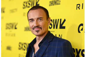 ジュリアン・マクマホンが死去、56歳 ニコラス・ケイジ、アリッサ・ミラノら追悼 画像