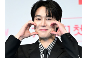 2025年の出演作すべてがヒット記録中！俳優カン・ユソク、演技力＆人気で“今年の顔”に急浮上 画像