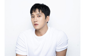 アン・ボヒョン、“大人の男”の色気あふれる最新プロフィール公開！新事務所で新章スタート 画像