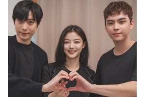 『トンイ』名子役キム・ユジョンが描く破滅的な愛…新ドラマ『親愛なるX』台本読み現場の様子！ 画像