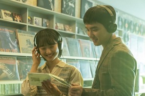 ド・ギョンス主演『シークレット・メロディ』放課後デートやピアノバトルの場面写真解禁 画像