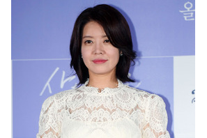 『エスクワイア』で輝くベテラン女優キム・ヨジン、キャリアと役柄が重なる瞬間 画像