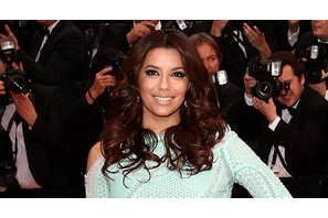 エヴァ・ロンゴリア、建築家との交際を認める 画像