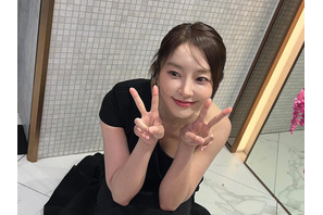 『トンイ』女優、15年前と変わらぬ美貌で公の場に登場！“余裕たっぷりの笑顔”【PHOTO】 画像