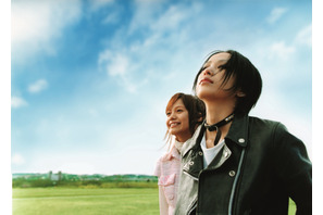 映画『NANA』リバイバル上映決定に「観に行くしかないじゃん」「神すぎる」 20年経ても色褪せない人気 画像