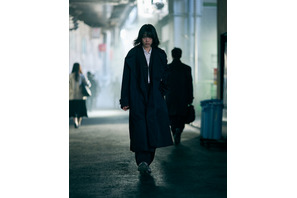 “汚すぎる公衆トイレ”に“鼻血屋さん”…のん主演「MISS KING / ミス・キング」第1話の冒頭シーン 画像