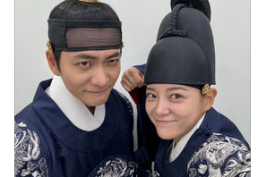 早くもヒットの予感！キム・セジョンが公開した新時代劇のメイキング写真に大反響【PHOTO】 画像