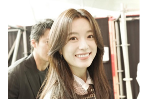 『トンイ』女優ハン・ヒョジュ、小栗旬と登壇！舞台裏でも“笑顔絶やさず”【PHOTO】 画像