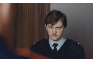 『変態村』監督が描く実話に基づく深淵クライム・スリラー『マルドロール／腐敗』予告編 画像