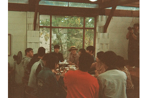 『応答せよ1988』10周年記念MTが実現！“懐かしさ満載” 合宿のスナップ公開【PHOTO】 画像