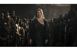 祝50歳！ミラ・ジョヴォヴィッチが走って、蹴って、狩りまくる『ロストランズ 闇を狩る者』映像＆場面写真が解禁 画像