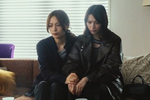 「目を逸らせない」「感情が乱される」莉子（茅島みずき）が芸能界の闇を告白する…「スキャンダルイブ」5話 画像