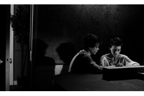 レオス・カラックス、美しいモノクロームの長編デビュー作『ボーイ・ミーツ・ガール 4Kレストア版』予告編 画像