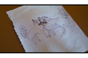 不穏な洞窟に迷い込んだ2匹の犬に一体何が？『トゥギャザー』カップルの「異変」に繋がる重要な冒頭本編映像 画像