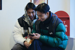 2つの三角関係が早くも動き出す「ボーイフレンド」S2新写真　MC陣が気になるボーイズは？ 画像