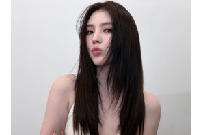 女優ハン・ソヒ、“毛穴レス”のビジュアルにうっとり…クール＆清楚な雰囲気【PHOTO】 画像