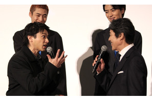 山田裕貴「俺ら5日間やったのに…」堤真一の大幅カットシーンに対抗「ＧＩＦＴ」舞台挨拶 画像