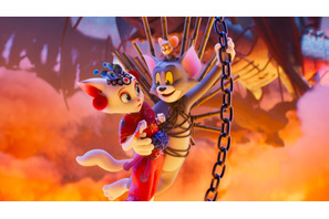 トムが“ネコ神様”に!? 異世界にタイムスリップ『トムとジェリー 時をこえる魔法の羅針盤』予告編 画像