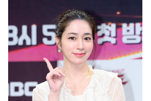 長女誕生から約2年…女優イ・ミンジョンが“新たな家族”を報告！「養う家族が増えました」 画像