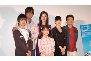 中島美嘉、“ガングロ”トヨエツと並んで「ナンセンス！」『サウスバウンド』公開 画像