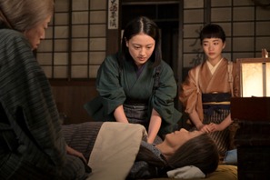 「風、薫る」第73回あらすじ・場面写真　りんと直美が寝ていると、丸山が助けを求めてやってくる…7月8日放送 画像