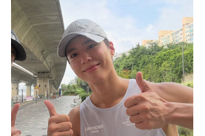 早朝から10km完走…！パク・ボゴムの変わらぬ“健康的な近況”にほっこり【PHOTO】 画像