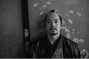 仲野太賀、大河ドラマ「豊臣兄弟！」撮影を記録した写真集発売へ　共演者＆現場風景も収録 画像
