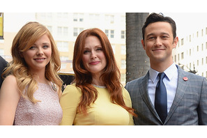 ジュリアン・ムーア、ハリウッドの殿堂入りを果たす 画像