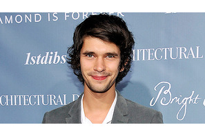 ベン・ウィショー、新たにフレディ・マーキュリー役の候補に 画像