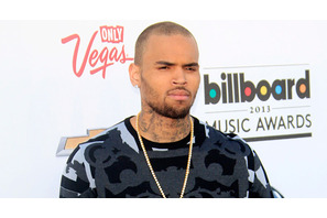 クリス・ブラウン、暴行罪で逮捕 画像