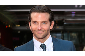 ブラッドリー・クーパー、高校の同窓会に出席 画像