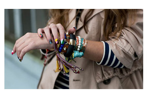 NIKE+ FUELBAND SEに高級感漂う限定版ローズゴールドが数量限定販売 画像