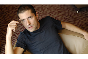 「大ヒットがなかったからいまも役者でいられる」『ゼロ時間の謎』メルヴィル・プポー 画像