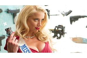 【インタビュー】“J・デップ婚約者”アンバー・ハードは悪女？ 　映画『マチェーテ・キルズ』 画像