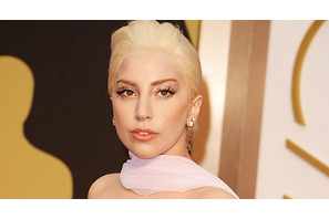 レディー・ガガ、2009年のツアー中に破産していた 画像