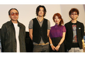 二千年生きる戦士を演じた小栗旬、自らの美声にほれぼれ？　「おれ、かっこいいべ？」