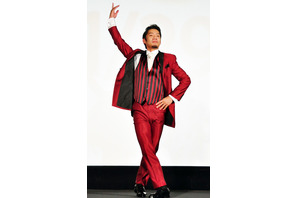 フィギュア高橋大輔の“王子セリフ”に女性客500人熱狂！