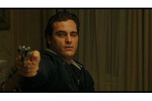 ホアキン・フェニックスの熱演を目に焼きつけろ！　『アンダーカヴァー』予告編が到着