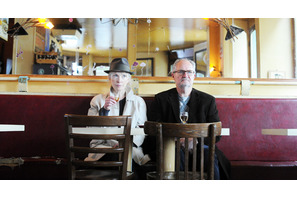 『ノッティングヒルの恋人』監督が贈る夫婦の感動作、『ウィークエンドはパリで』DVD化