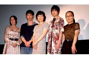 加瀬亮「いい加減な人たちの集まり」、小林聡美は娘役の伽奈を相手に鬼母ぶり発揮？