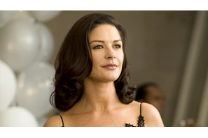 キャサリン・ゼタ＝ジョーンズ動画インタビュー！　真実の愛の見つけ方を伝授？