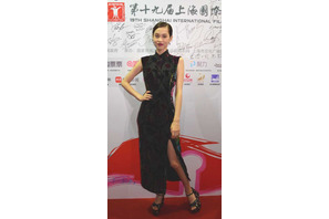 水原希子、セクシーチャイナドレス姿で流暢な上海語を披露！ 『高台家の人々』