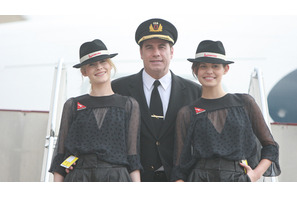 47歳の夫人がおめでたか？　トラヴォルタ夫妻が「新しい家族が増えます」と発表