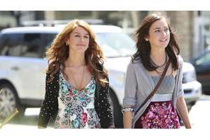 全米沸騰、あの青春時代が帰ってきた！　「新ビバヒル」特別映像を先行配信