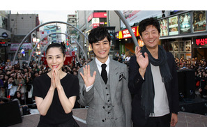 釜山の観客の熱烈歓迎に深津絵里「クセになりそう！」