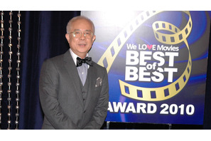 小堺一機が2010年の映画界を喋り倒す！　「ベスト・オブ・ベスト」特別番組を収録