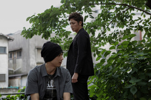 吉沢亮「画のかっこよさに感動」『悪と仮面のルール』新鋭監督をキャスト絶賛