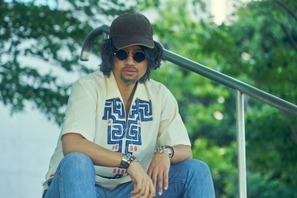 斎藤工、伝説の“童貞魔法使い”役！『魔法少年☆ワイルドバージン』メイキング特報到着