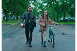 青春時代のきらめきと痛みよみがえる『さよなら、退屈なレオニー』予告