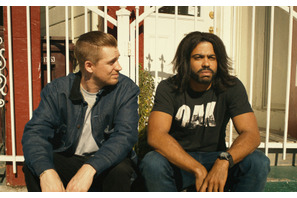 黒人＆白人の親友2人が見つめる現実…『ブラインドスポッティング』 日本版予告編